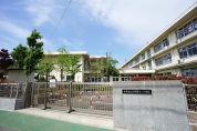 小平市立第１2小学校