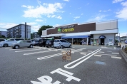 いなげや小平回田店