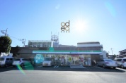 ファミリーマート上北台３丁目店