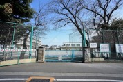 東久留米市立第１小学校