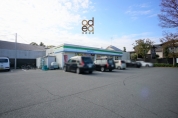 ファミリーマート立川幸町店