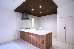 ５号棟　キッチン全体