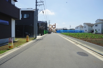 西道路 南方向